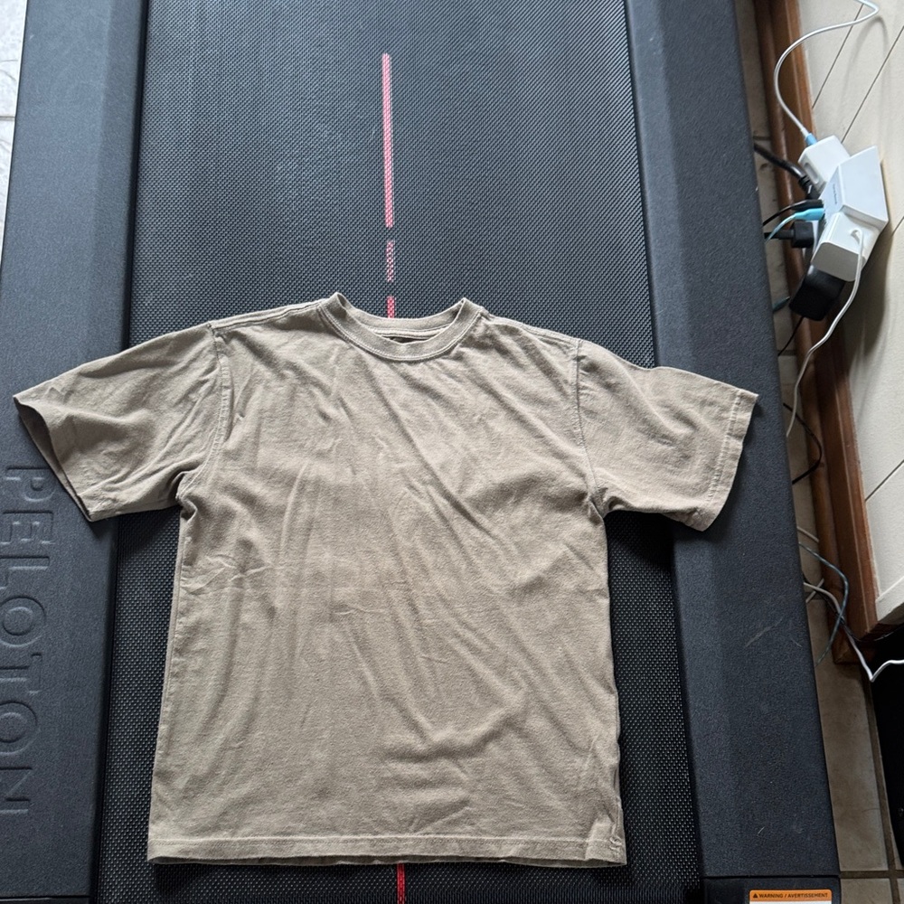 Faded Glory Kids  Short Sleeve Crewneck Tee in Khaki